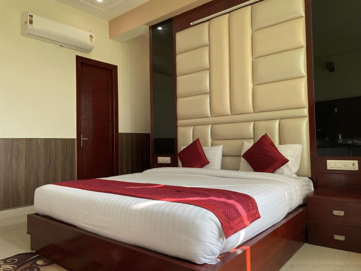 Sumedha G Village Resort And Spa Raiwala Dış mekan fotoğraf